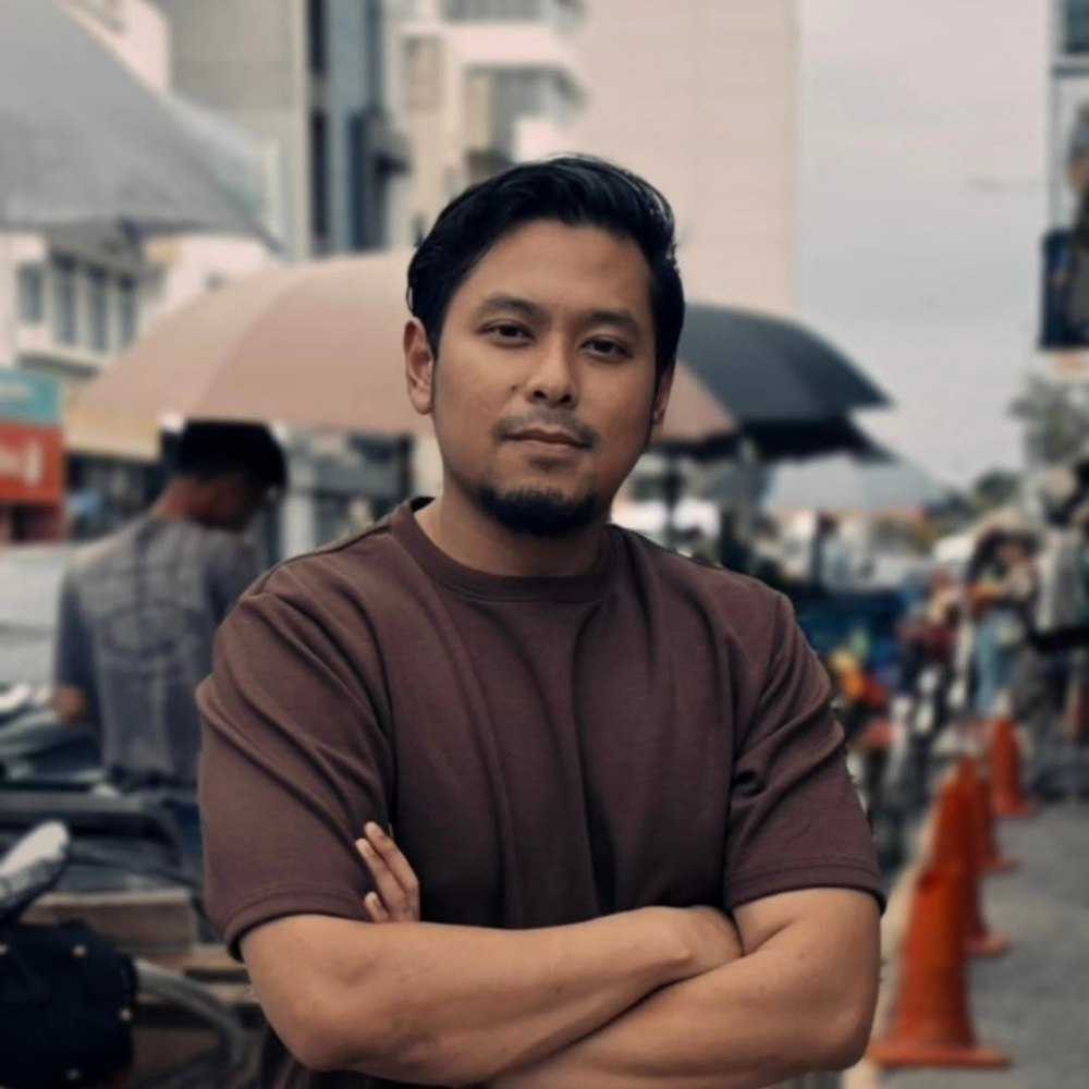 Dr Hanif, founder Smoky Stacks